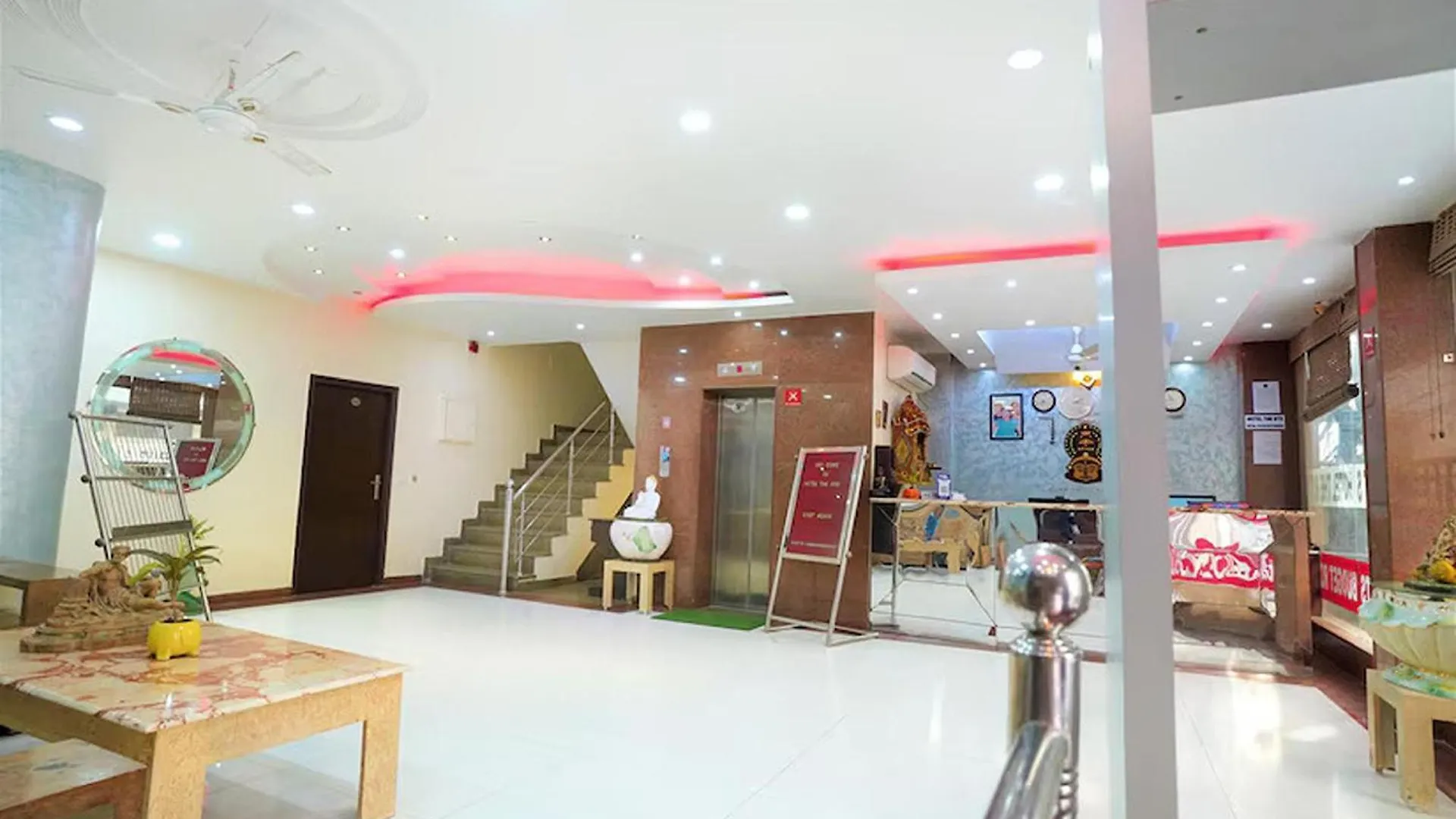 Hotel Rts Plaza Near Igi Airport New Delhi