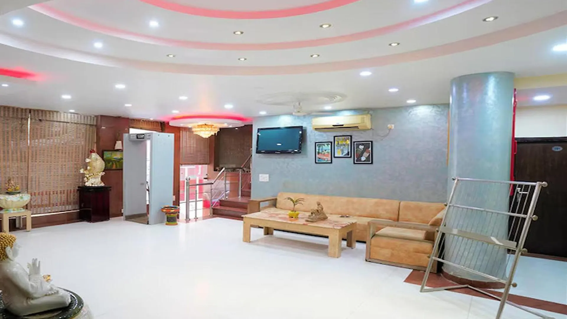 Hotel Rts Plaza Near Igi Airport New Delhi 2*,