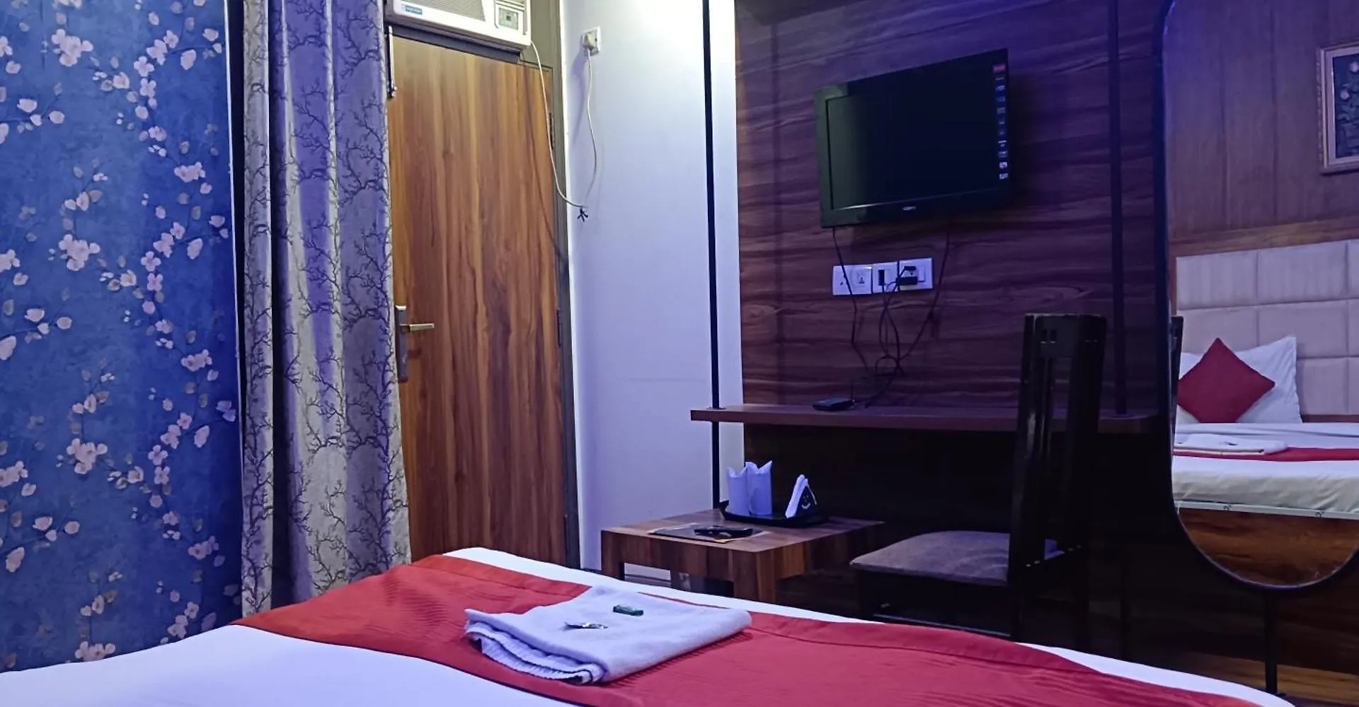 Hotel Rts Plaza Near Igi Airport New Delhi