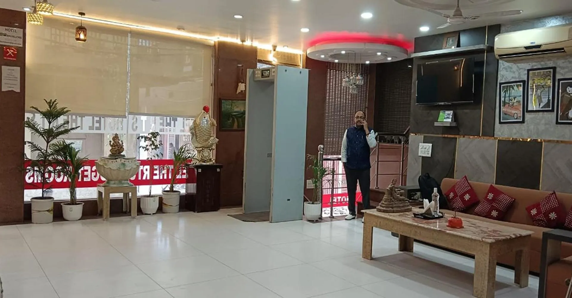 Hotel Rts Plaza Near Igi Airport New Delhi