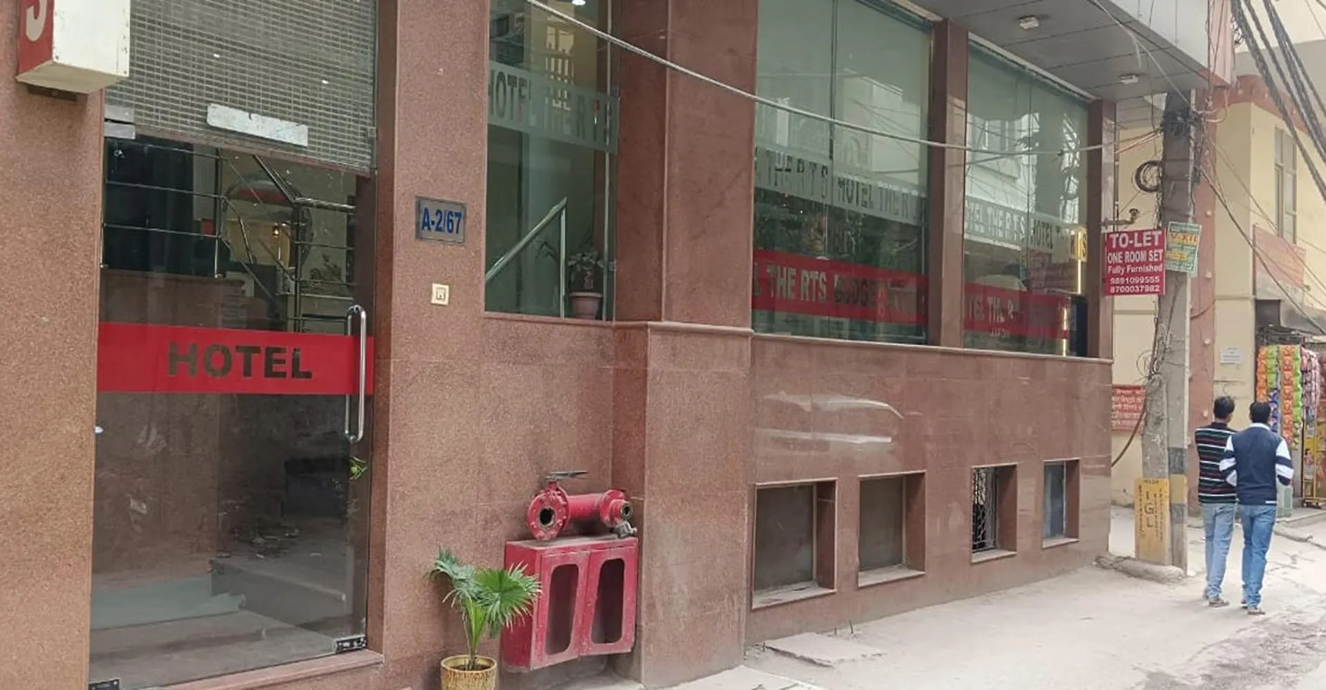 **  Hotel Rts Plaza Near Igi Airport New Delhi India